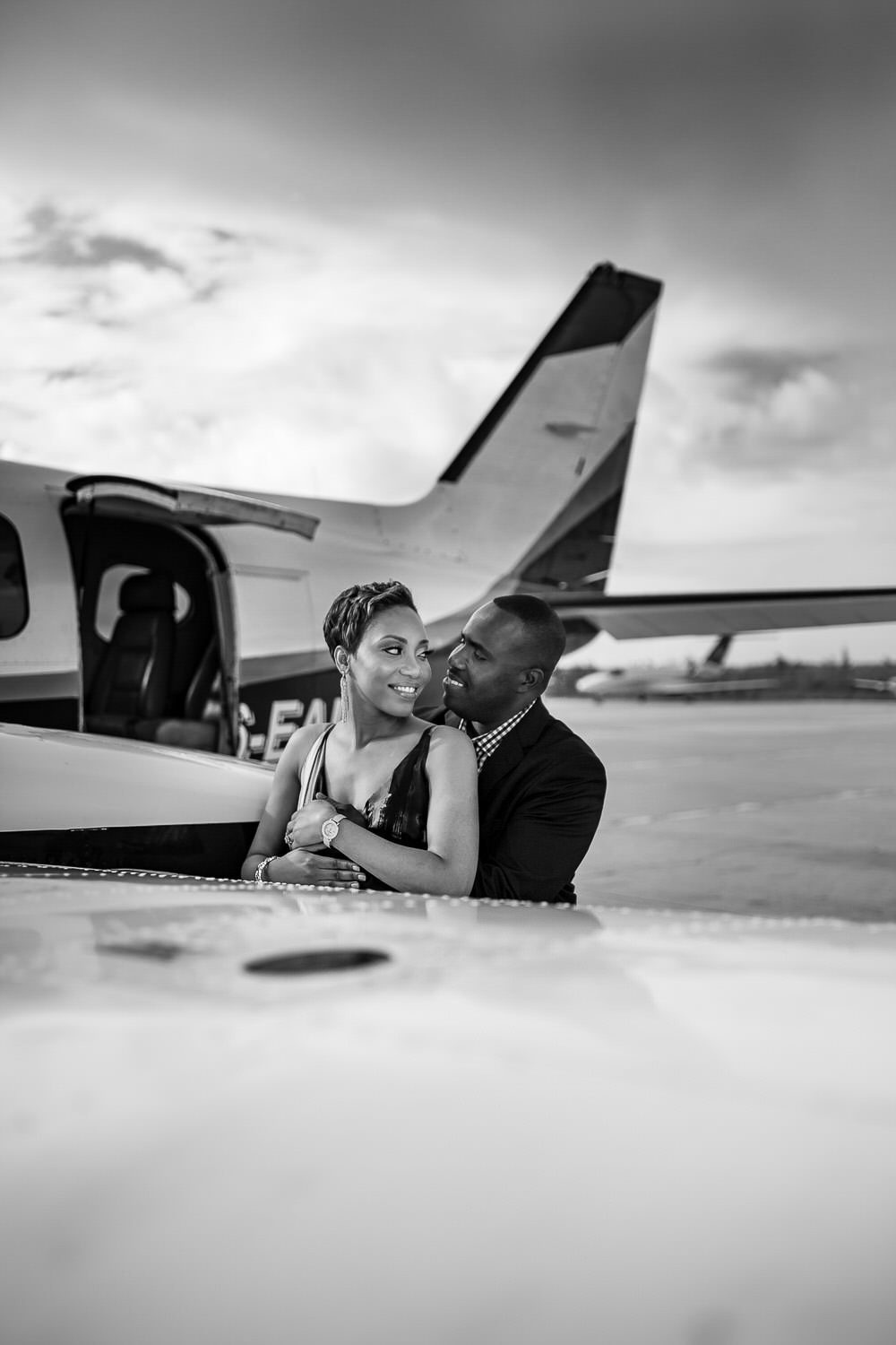 Krystal-Anthony-Bahamas-Airport-Engagement-Session_12 krystal anthony airport engagement session